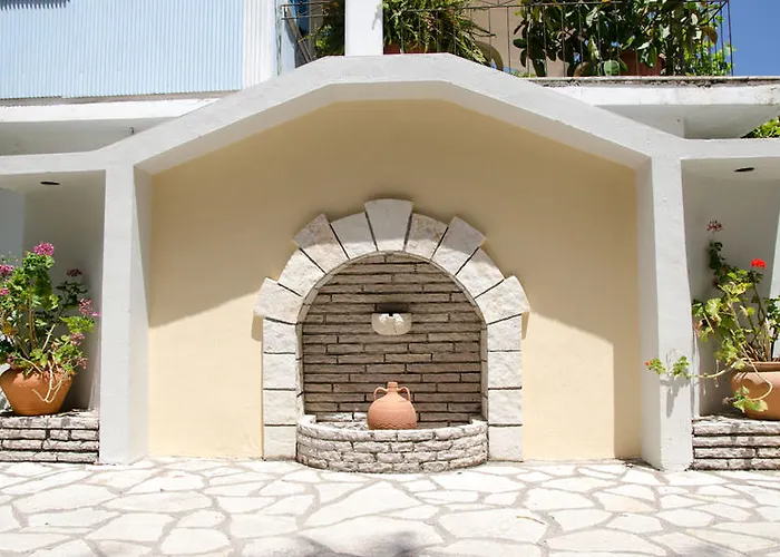 Athos 2* Nydri (Lefkada)